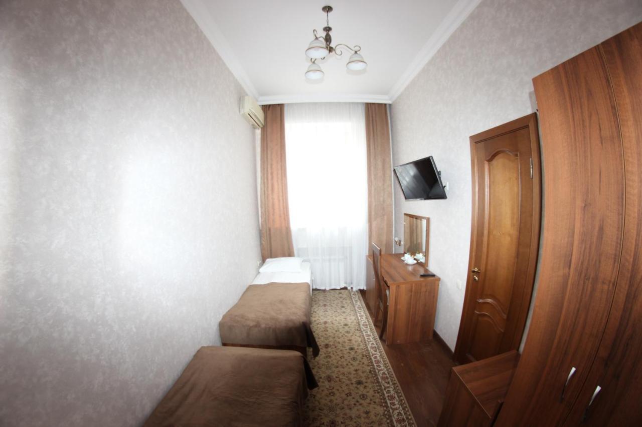 Amira Parc Hotel Kislovodsk Eksteriør billede