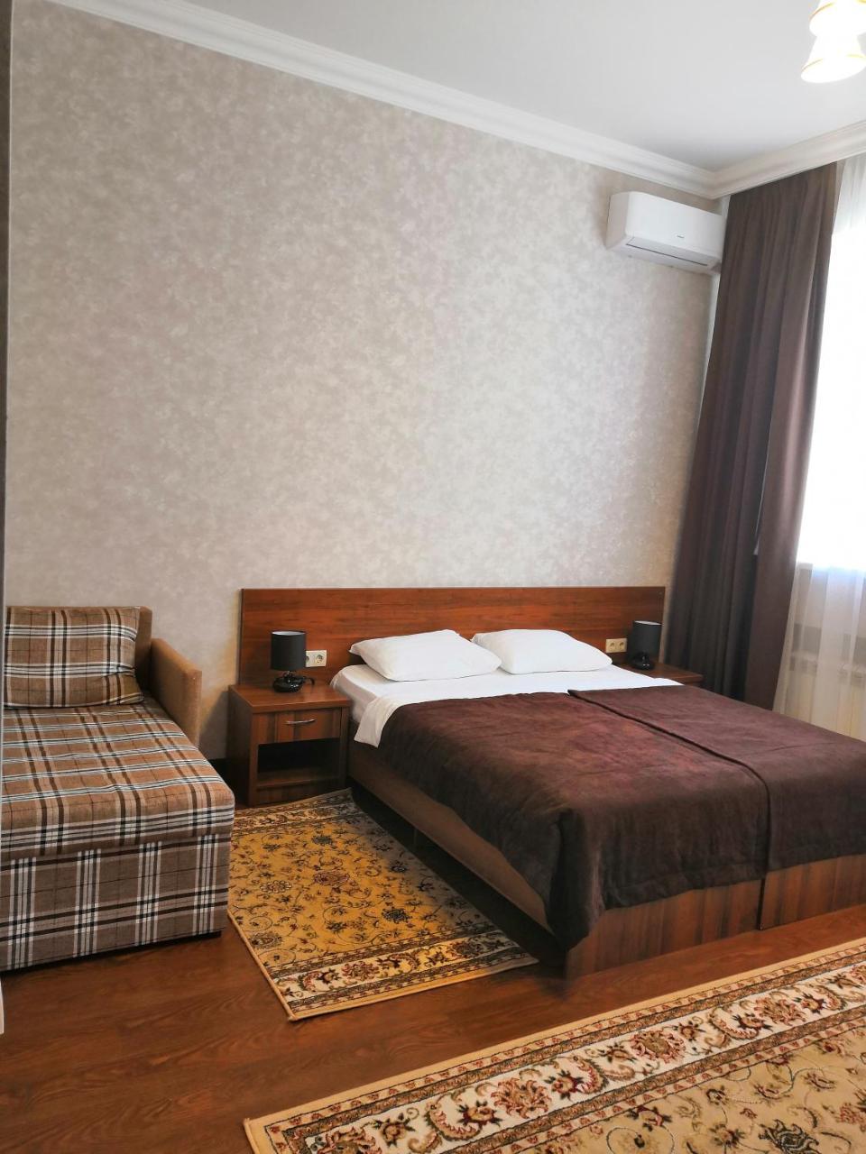 Amira Parc Hotel Kislovodsk Eksteriør billede